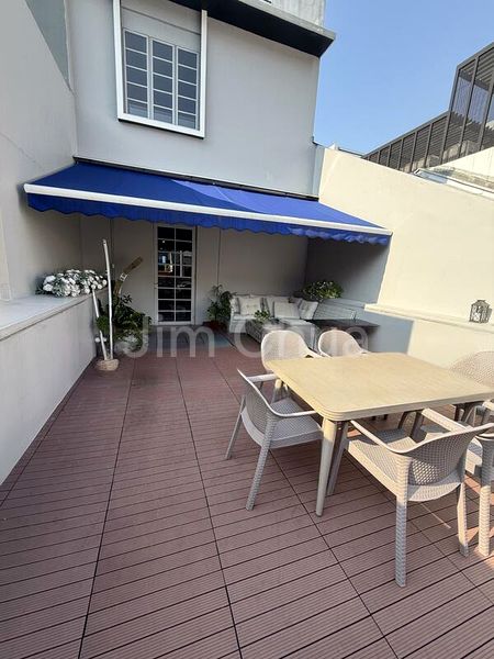 Office for Rent: 19 Hong Kong Street - Image 2