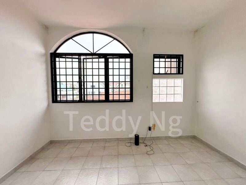 Common Room (Landed) for Rent in  Bedok South Road - Image 1