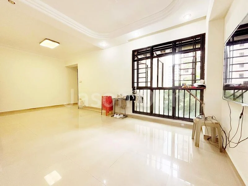 4 Room (4A) HDB for Sale in  150 Rivervale Crescent - Image 3