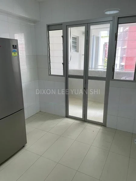 4 Room (4NG) HDB for Rent in  439C Bukit Batok West Avenue 8 - Image 6