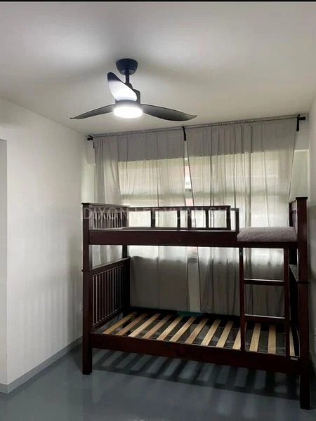 4 Room (4NG) HDB for Rent in  439C Bukit Batok West Avenue 8 - Image 8