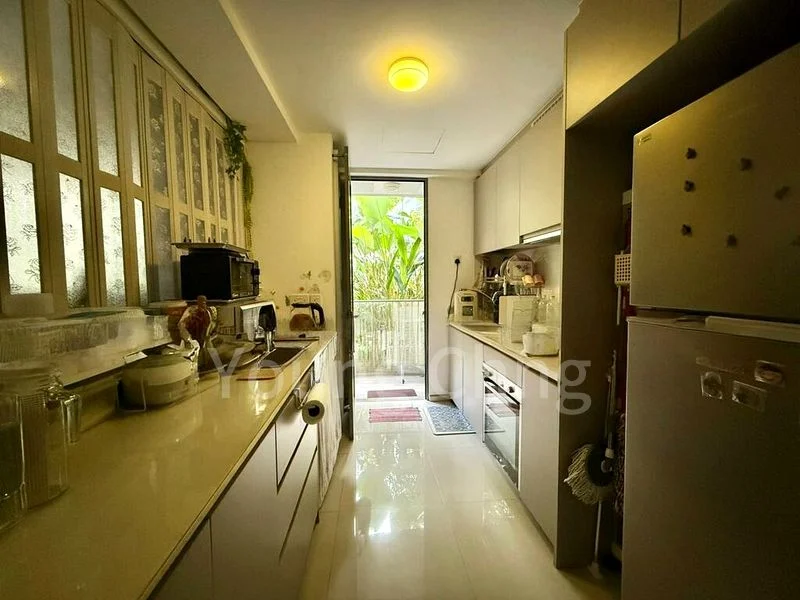 Common Room (Condo) for Rent in  The Visionaire - Image 6