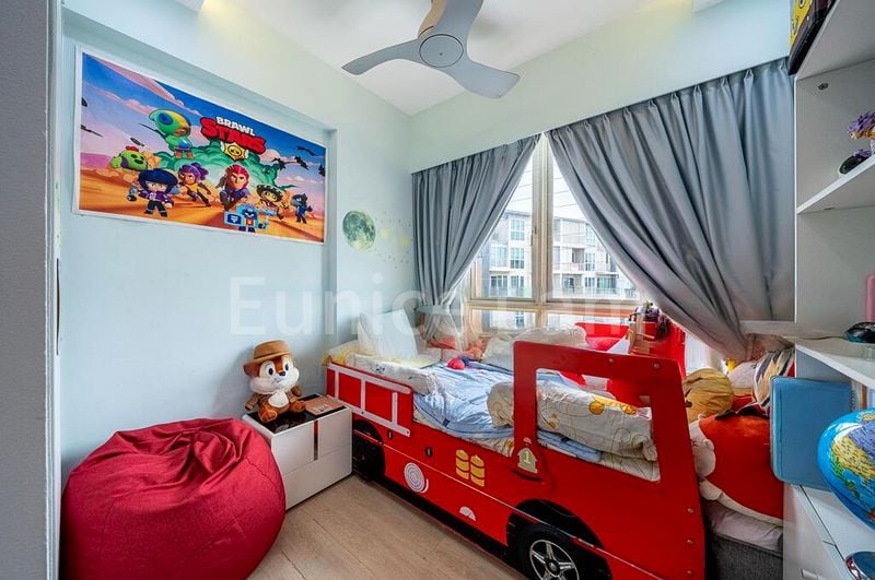 3 Bed Executive Condo for Sale in  Watercolours - Image 10