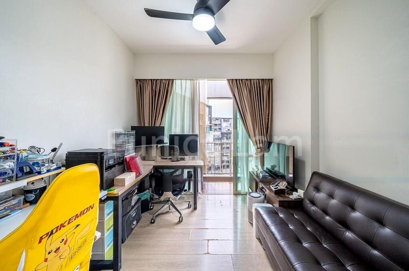 3 Bed Executive Condo for Sale in  Watercolours - Image 11
