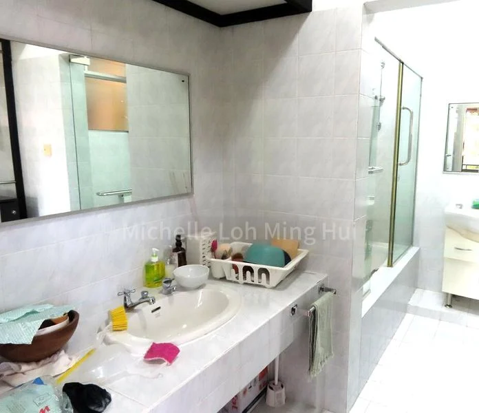 6 Bed Good Class Bungalow (Landed) for Rent in  Bukit Timah Road - Image 17