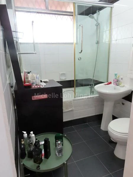 6 Bed Good Class Bungalow (Landed) for Rent in  Bukit Timah Road - Image 16