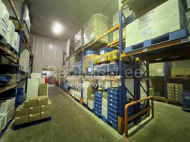 Factory / Workshop (B2) for Sale: Food Factory in Woodlands - Image 1