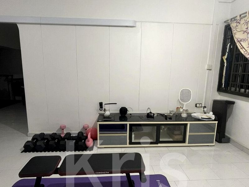 Common Room (HDB) for Rent in  505 Tampines Central 1 - Image 6