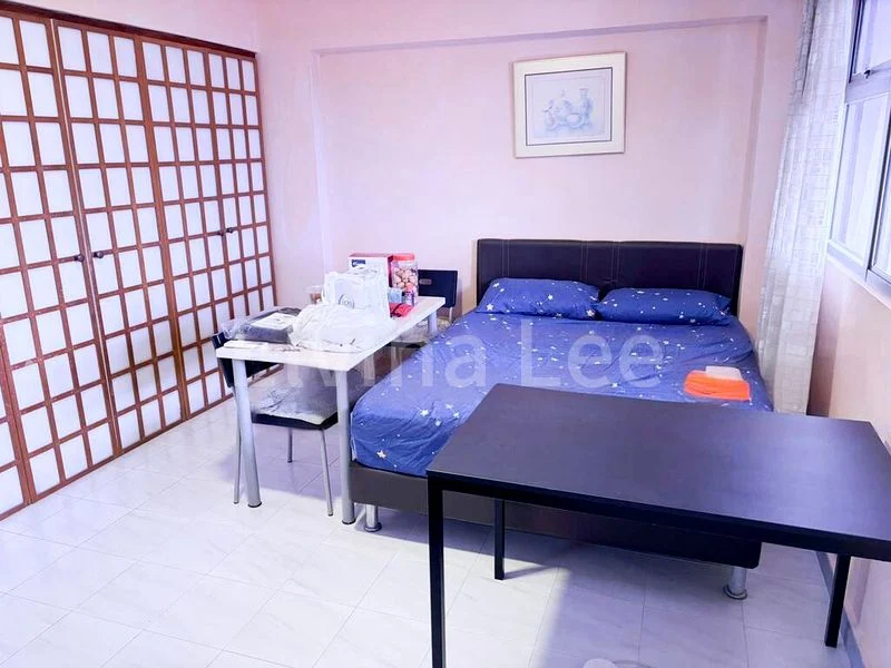Room (HDB) for Rent in  705 Hougang Avenue 2 - Image 1
