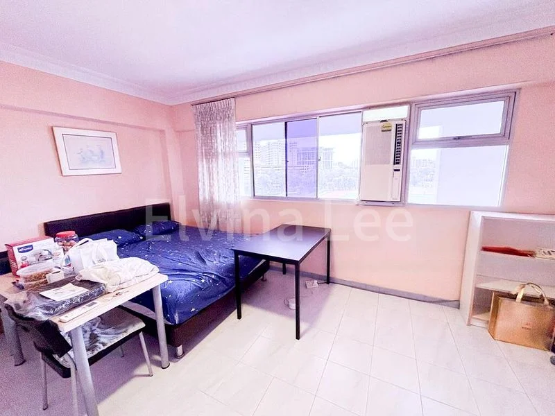 Room (HDB) for Rent in  705 Hougang Avenue 2 - Image 2