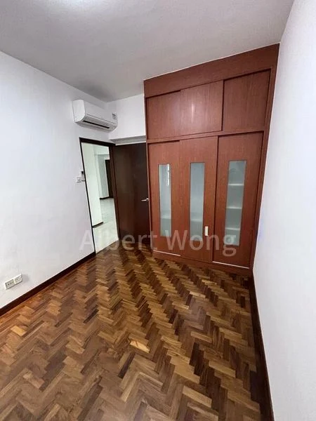 3 Bed Condo for Rent in  Castle Green - Image 4
