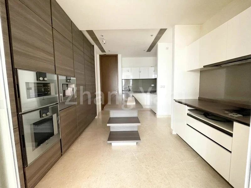 4 Bed Condo for Rent in  Gramercy Park - Image 6