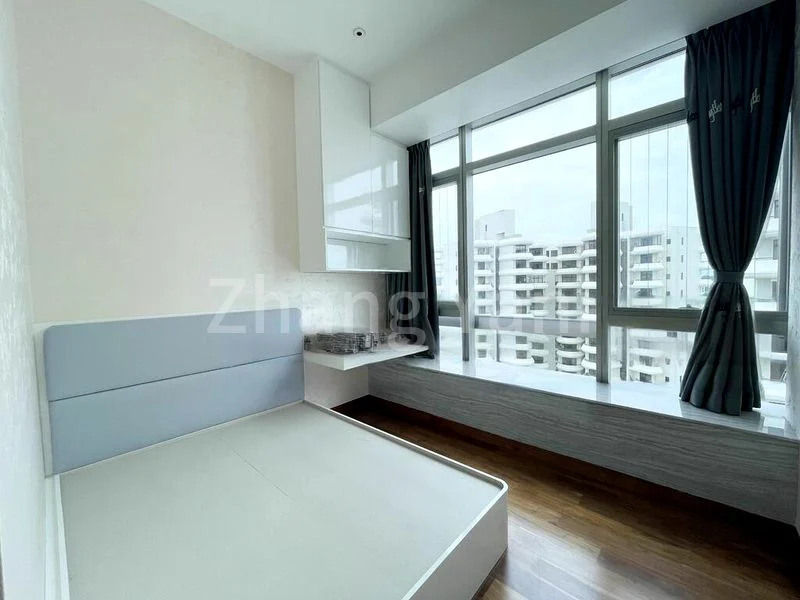 4 Bed Condo for Rent in  Gramercy Park - Image 12