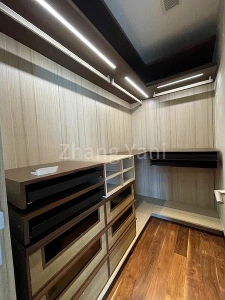 4 Bed Condo for Rent in  Gramercy Park - Image 17