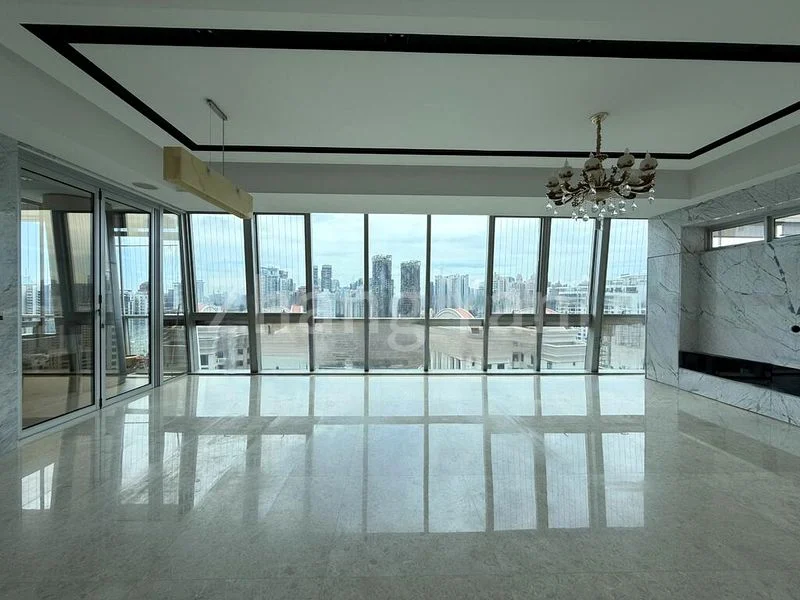 4 Bed Condo for Rent in  Gramercy Park - Image 2