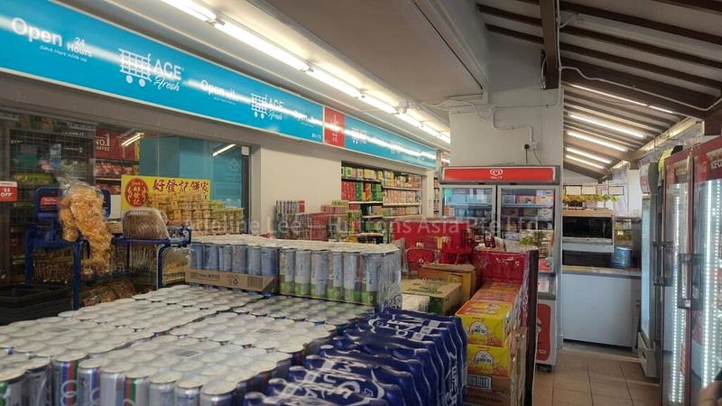 Shop / Shophouse for Sale: Telok Blangah Drive - Image 2