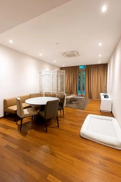 2 Bed Condo for Sale in  Cairnhill Crest - Image 4