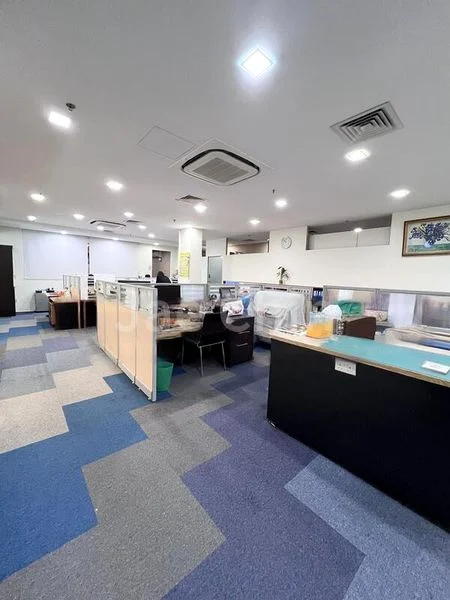 Light Industrial (B1) for Rent: EPL Building - Image 7