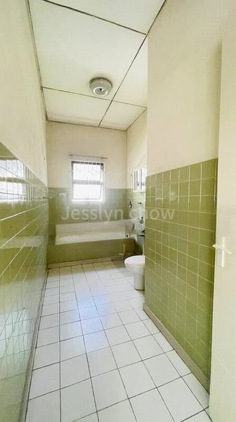 4 Bed Bungalow (Landed) for Sale in  Clementi Park - Image 5