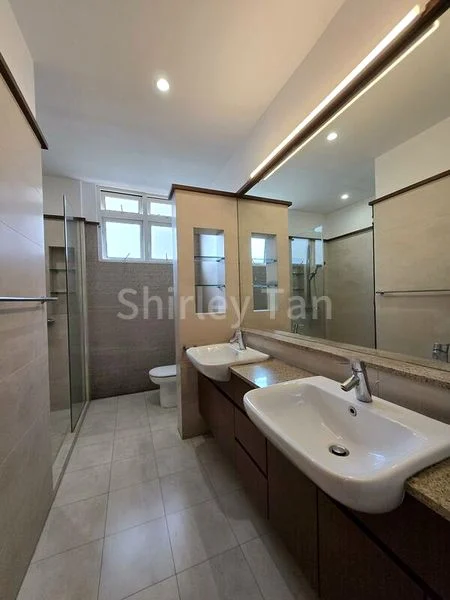 5 Bed Bungalow (Landed) for Rent in  Petir Road - Image 9