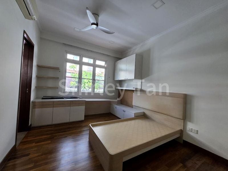 5 Bed Bungalow (Landed) for Rent in  Petir Road - Image 11