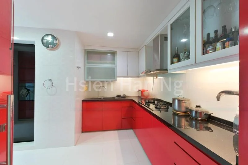 Maisonette HDB for Sale in  261 Bishan Street 22 - Image 2