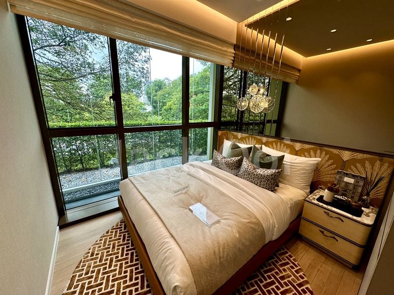 5 Bed Condo for Sale in Pinetree Hill - Image 4