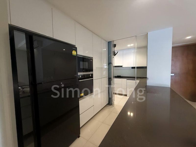 3 Bed Condo for Rent in  The Centris - Image 10