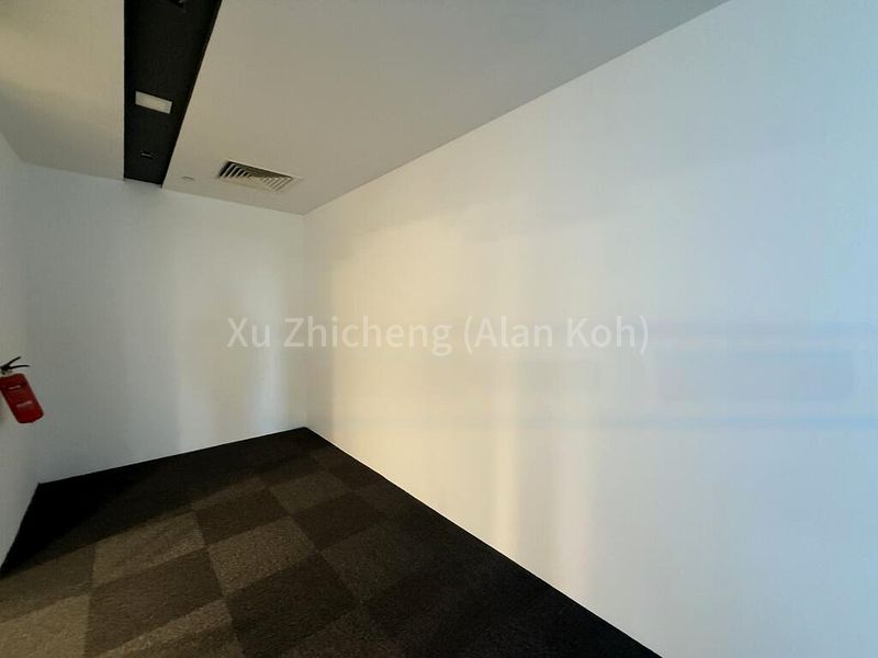 Office for Rent: Suntec City Tower - Image 3