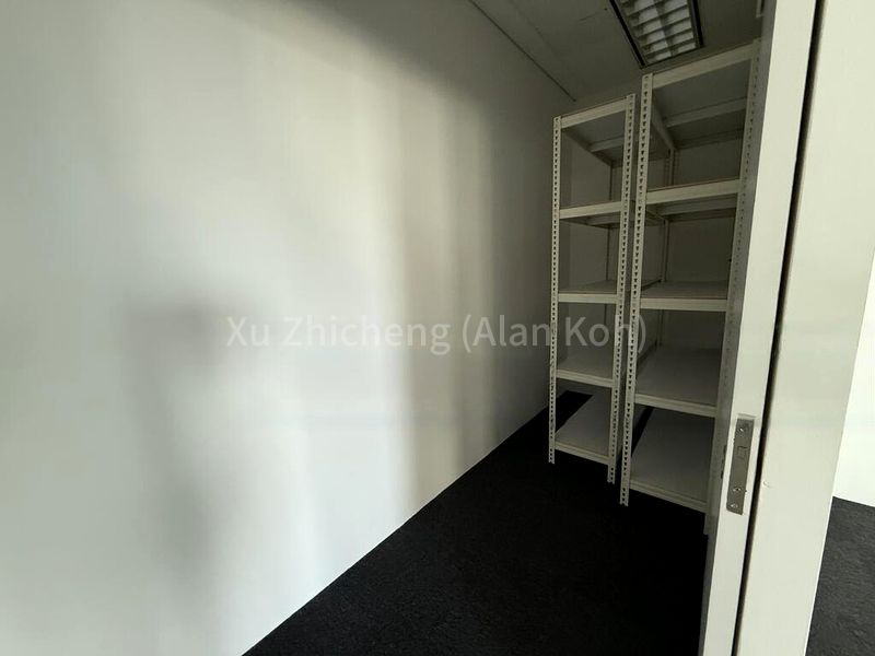 Office for Rent: Suntec City Tower - Image 2