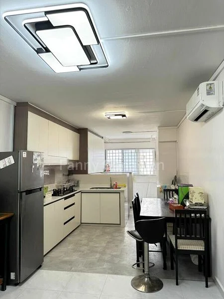 3 Room (3S) HDB for Rent in 116 Bishan Street 12 - Image 1