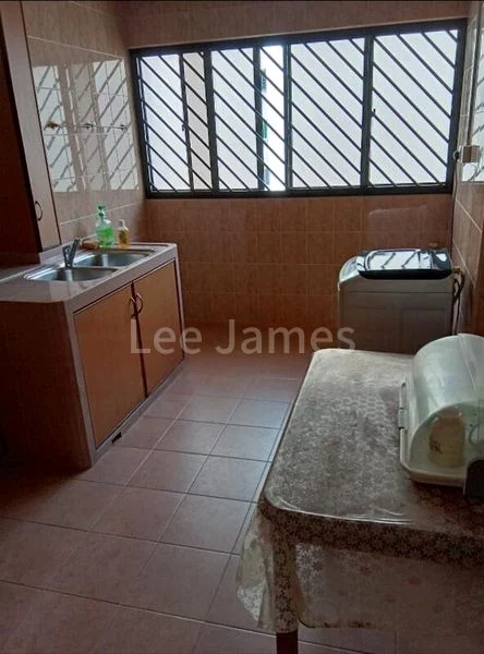 5 Room (5I) HDB for Sale in  114 Serangoon North Avenue 1 - Image 7