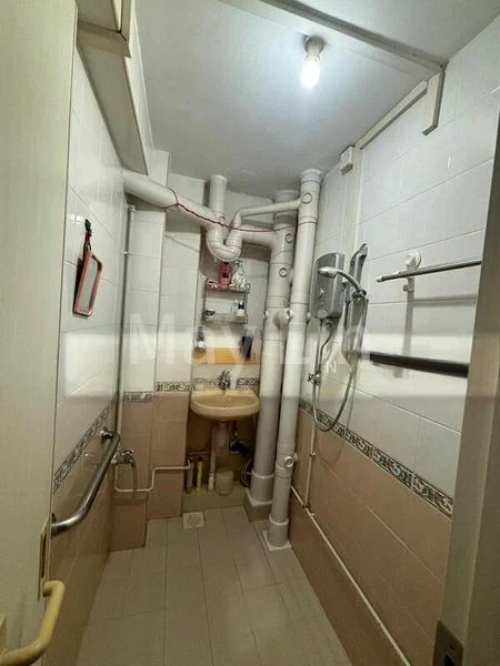 Common Room (HDB) for Rent in  161 Mei Ling Street - Image 6