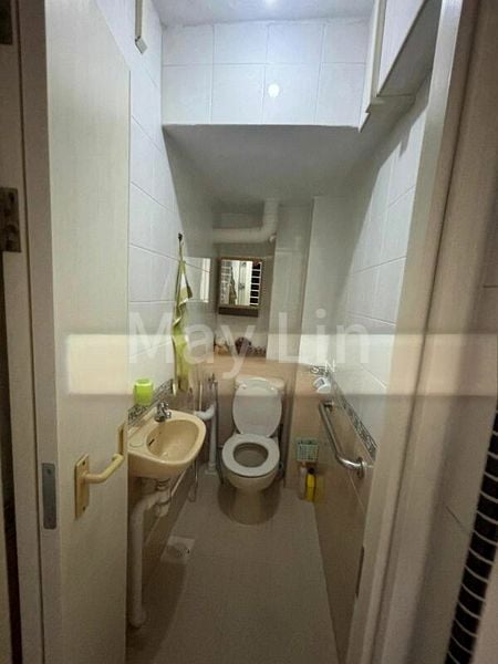 Common Room (HDB) for Rent in  161 Mei Ling Street - Image 8