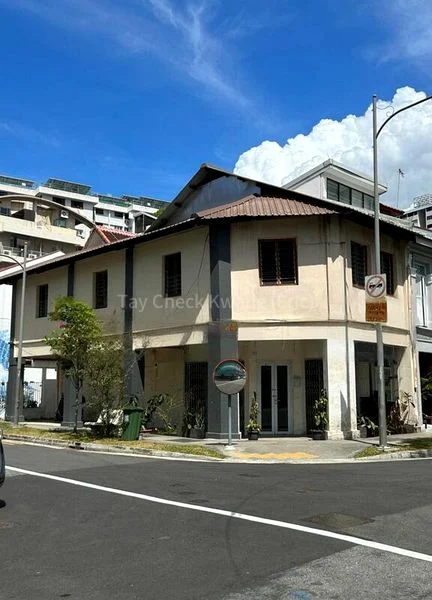 4 Bed Corner Terrace (Landed) for Sale in  Carpmael Road - Image 5