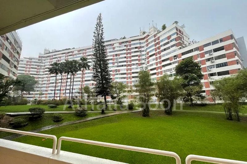 Shop / Shophouse for Sale: Acacia Court - Image 2