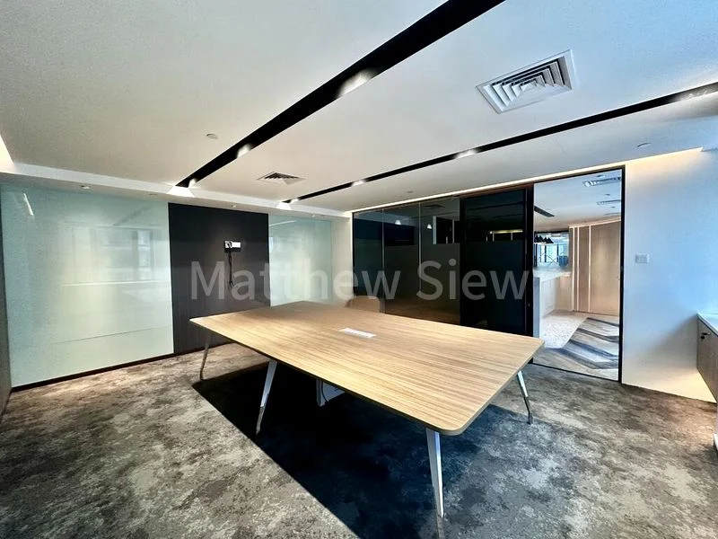 Hong Leong Building: Office for Rent - Image 12