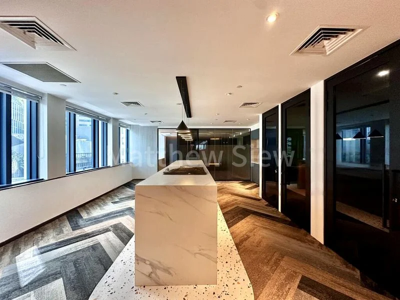 Hong Leong Building: Office for Rent - Image 13