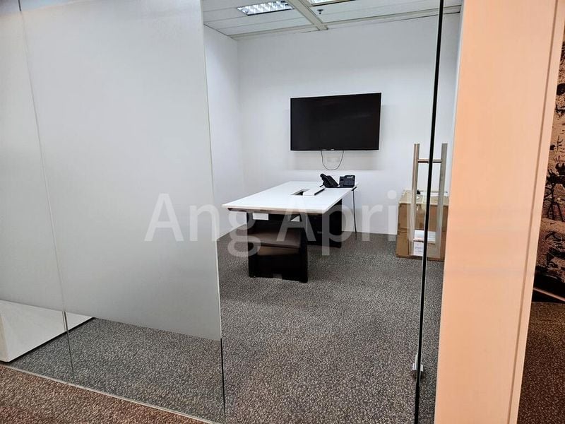 Office for Rent: 3 Minutes Walk to New Station! - Image 12