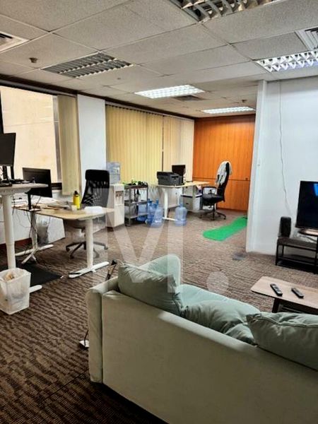 Office for Rent: Tong Eng Building - Image 2