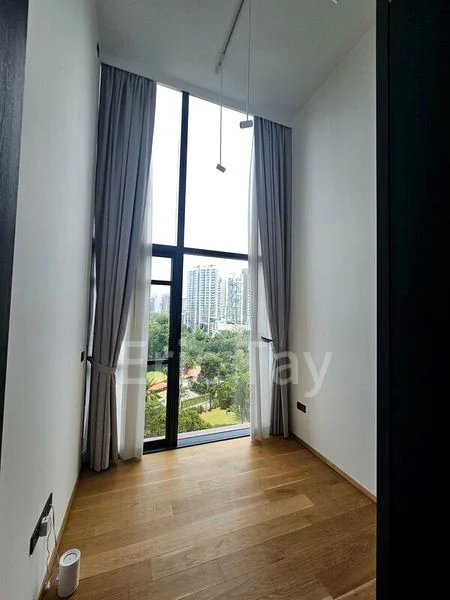 3 Bed Condo for Sale in  The Hyde - Image 13