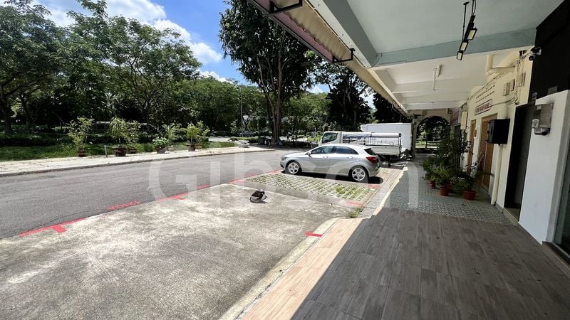 Shop / Shophouse for Sale: Upper Thomson Road Shophouse. - Image 4