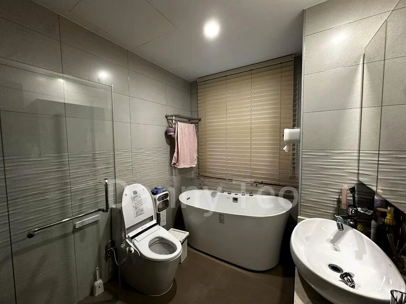 6 Bed Terraced House (Landed) for Sale in  Horizon Green - Image 7