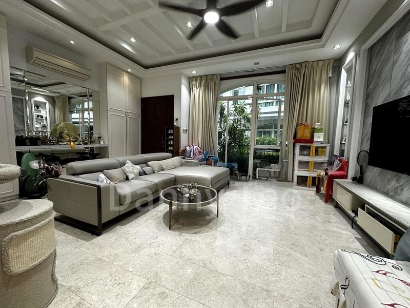 6 Bed Terraced House (Landed) for Sale in  Horizon Green - Image 2