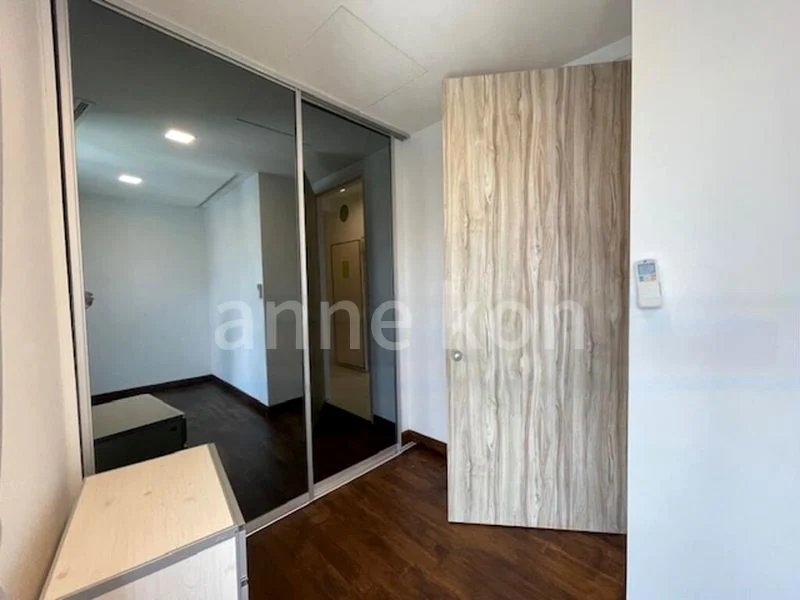 2 Bed Apartment (Condo) for Sale in  M5 - Image 6