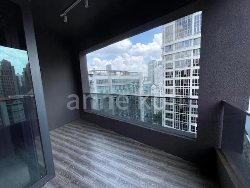 2 Bed Apartment (Condo) for Sale in  M5 - Image 2