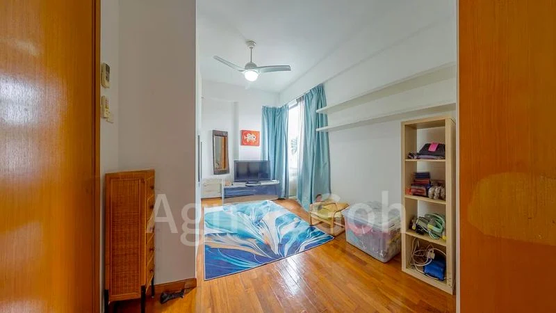 3 Bed Apartment (Condo) for Sale in Gallery 8 - Image 11