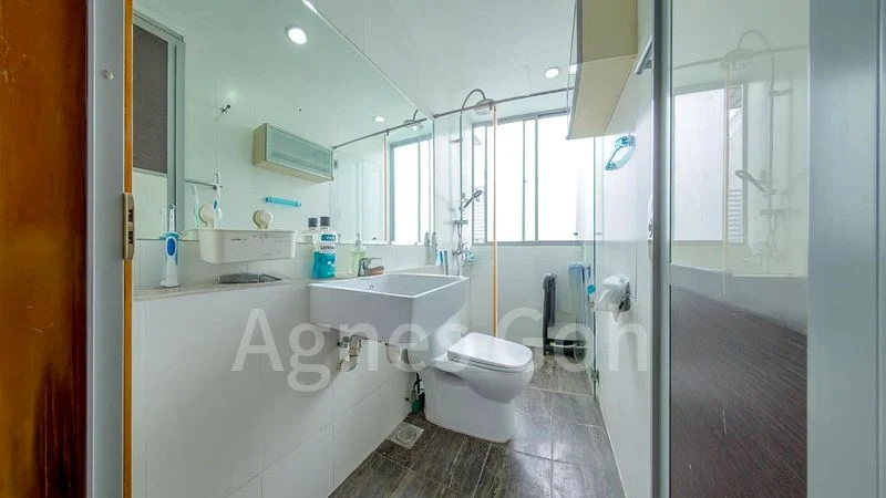 3 Bed Apartment (Condo) for Sale in Gallery 8 - Image 9