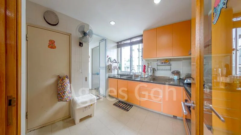 3 Bed Apartment (Condo) for Sale in Gallery 8 - Image 13