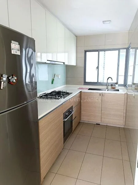 2 Bed Condo for Rent in  The Scala - Image 8